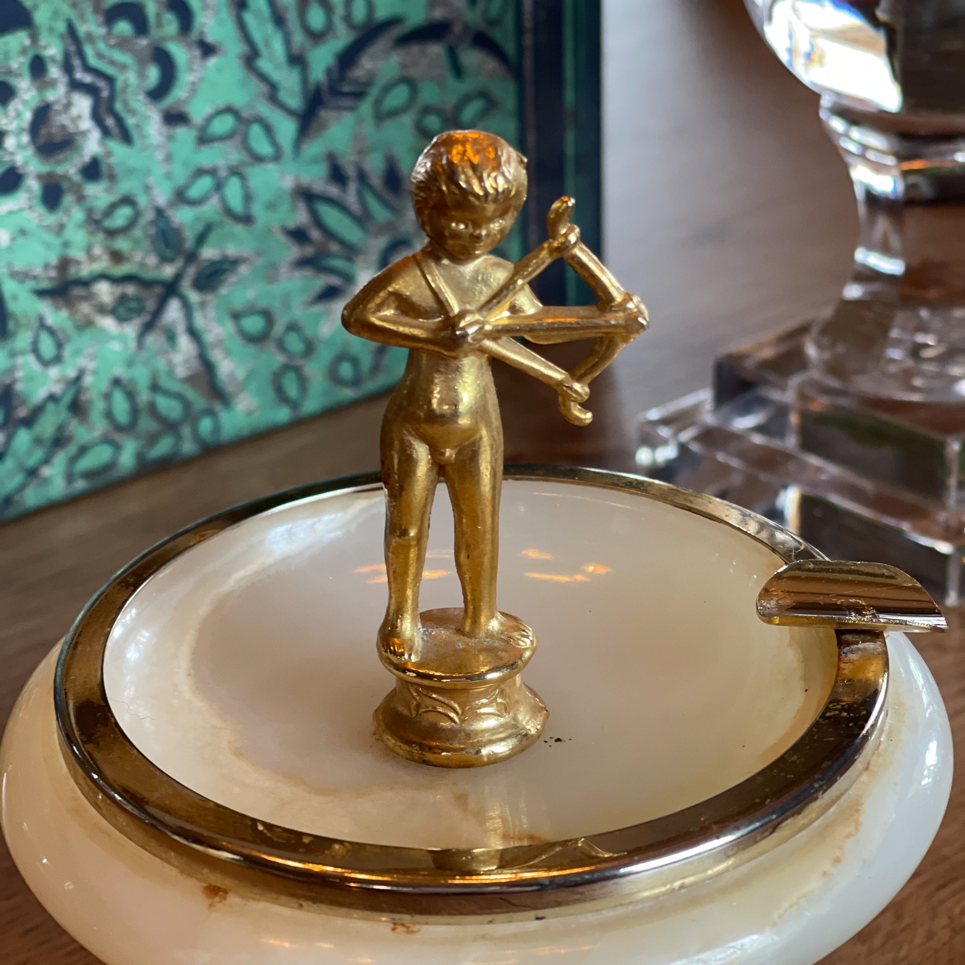 Vintage Onyx asbak met Cupido - Bamestra Curiosa