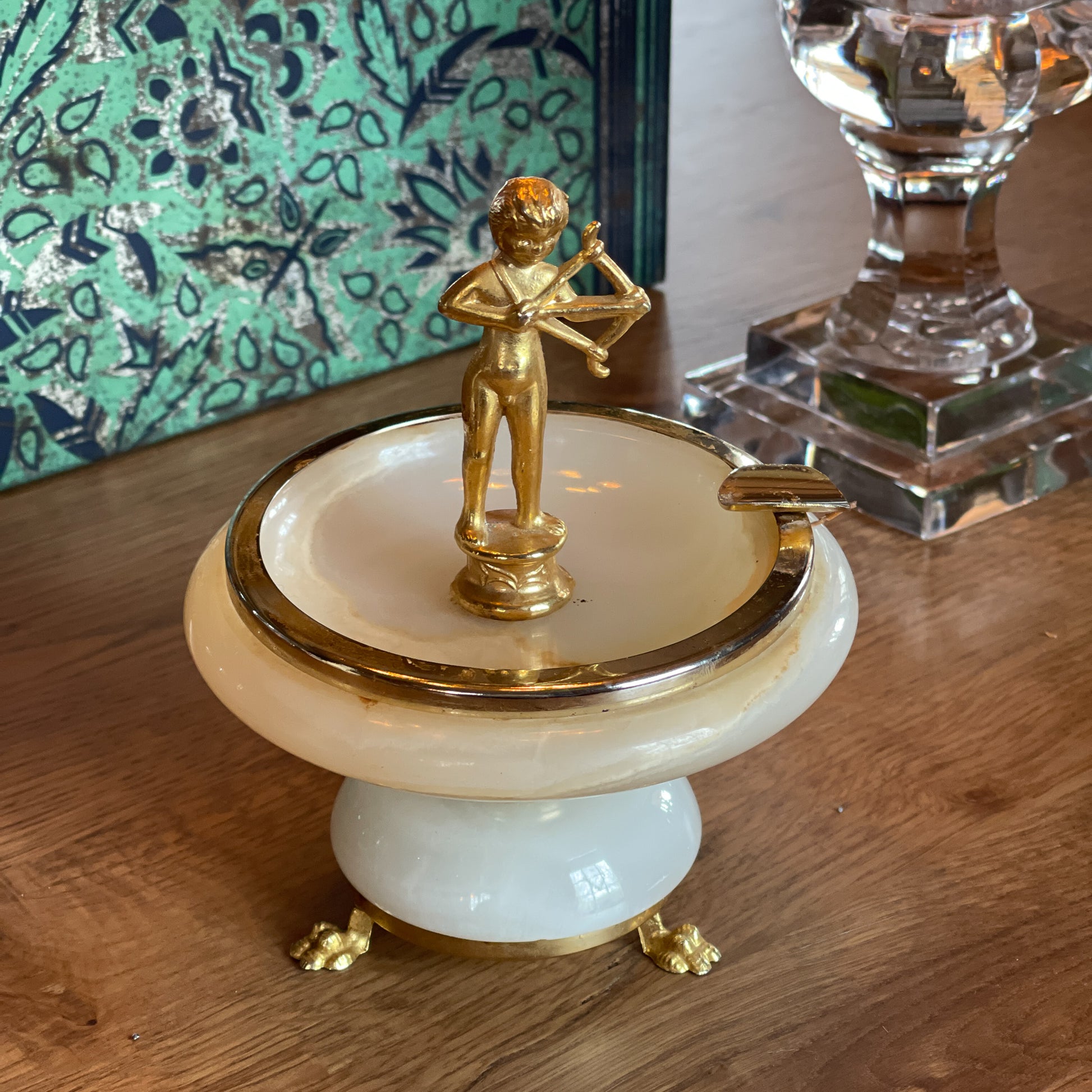 Vintage Onyx asbak met Cupido - Bamestra Curiosa