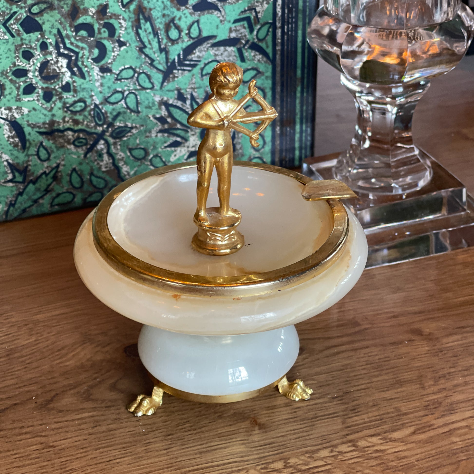 Vintage Onyx asbak met Cupido - Bamestra Curiosa