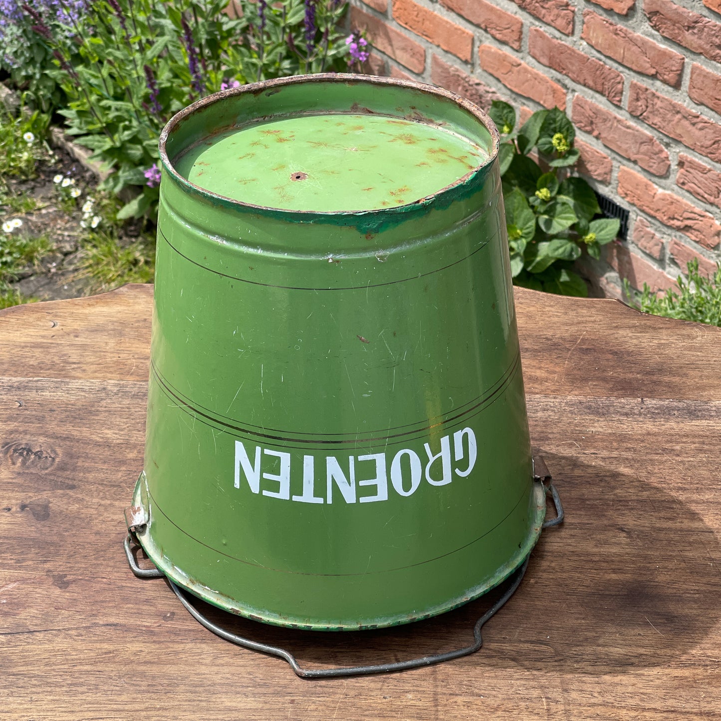 Emaille Groenten Emmer The Collectionist