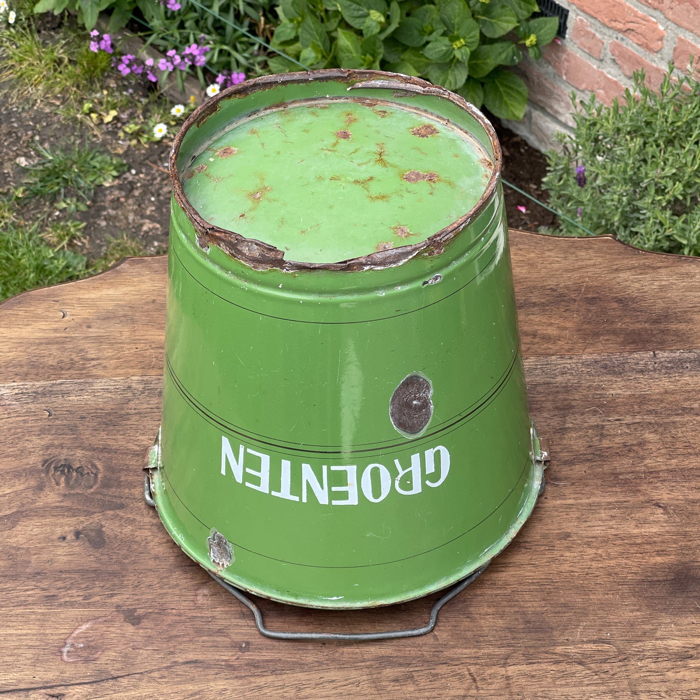 Emaille Groenten Emmer - Bamestra Curiosa