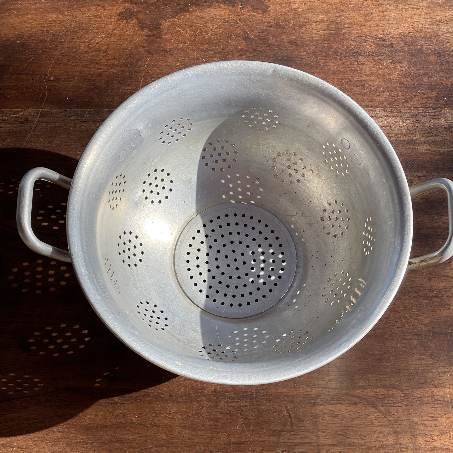 Aluminium Vergiet - Bamestra Curiosa