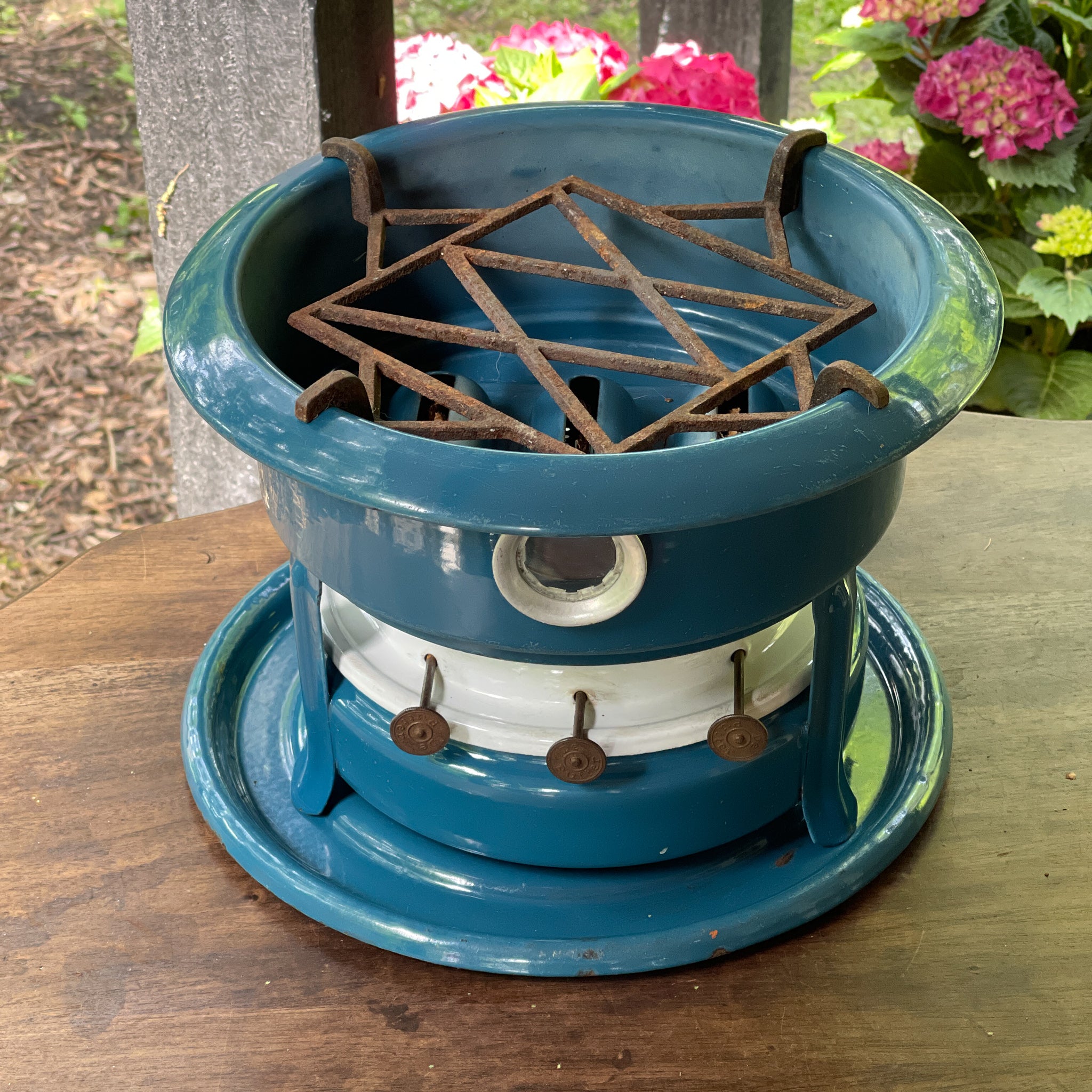 Blauwe 3 Pits Petroleumstel The Collectionist