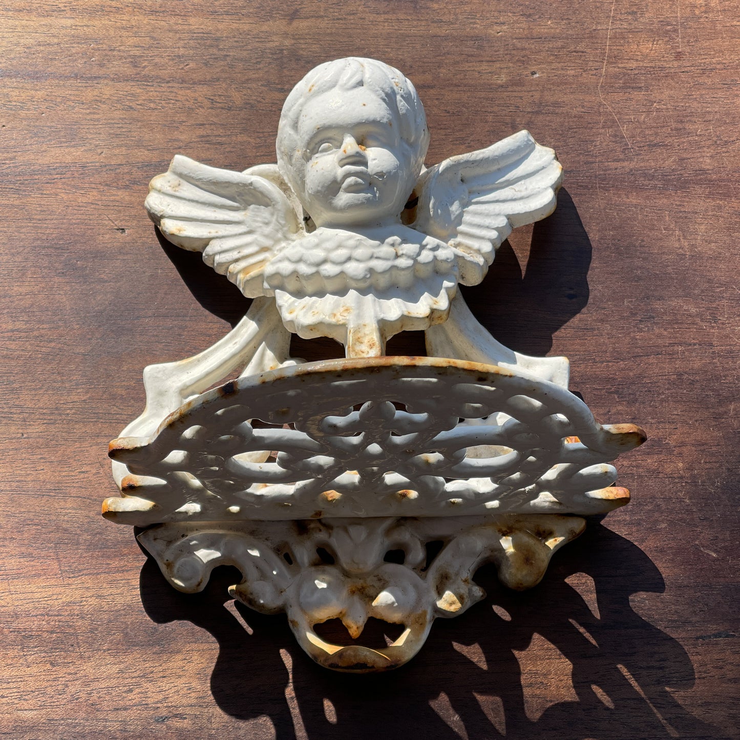 Wandconsole Engel Van Gietijzer - Bamestra Curiosa