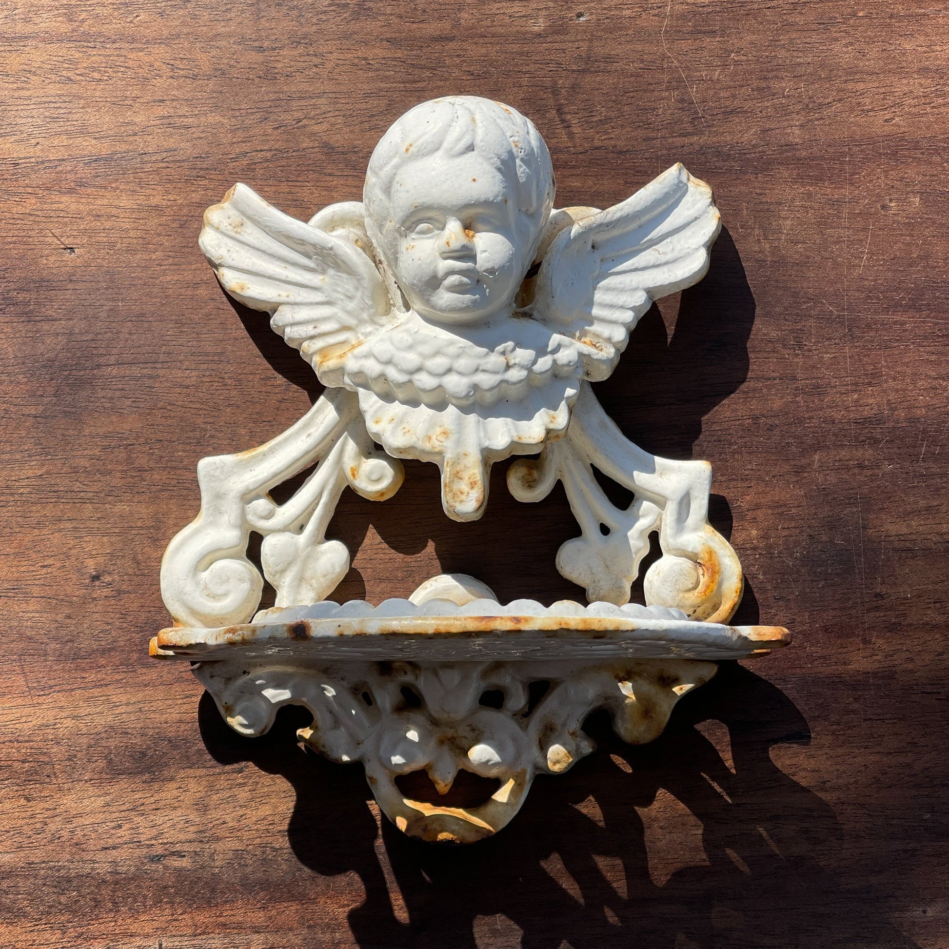 Wandconsole Engel Van Gietijzer - Bamestra Curiosa