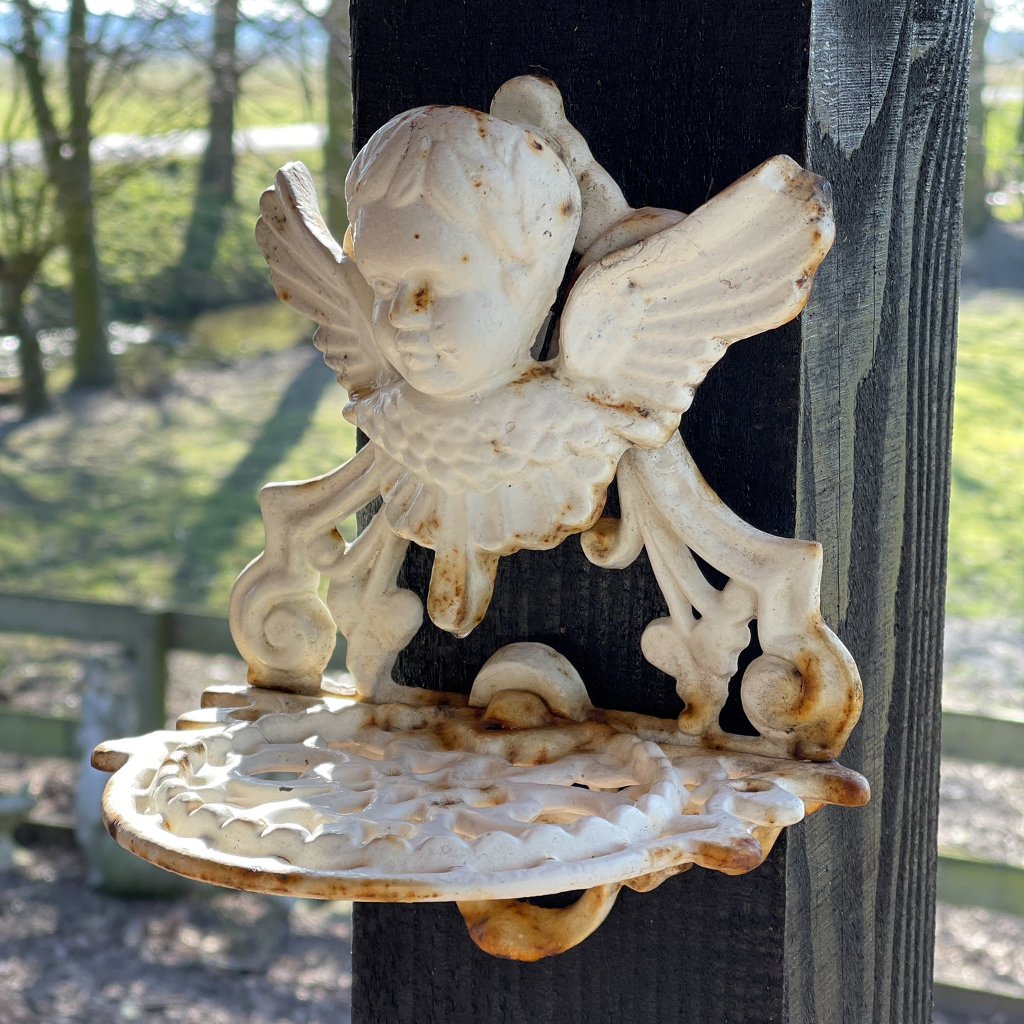 Wandconsole Engel Van Gietijzer - Bamestra Curiosa