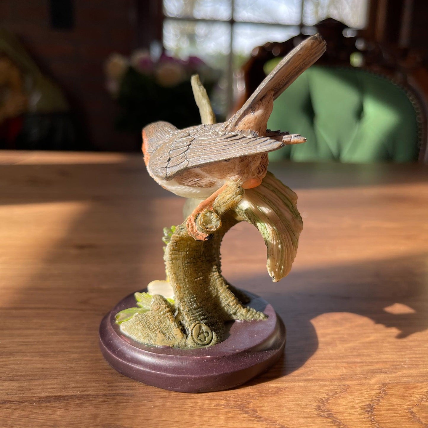 Beeldje van Roodborstje - Bamestra Curiosa