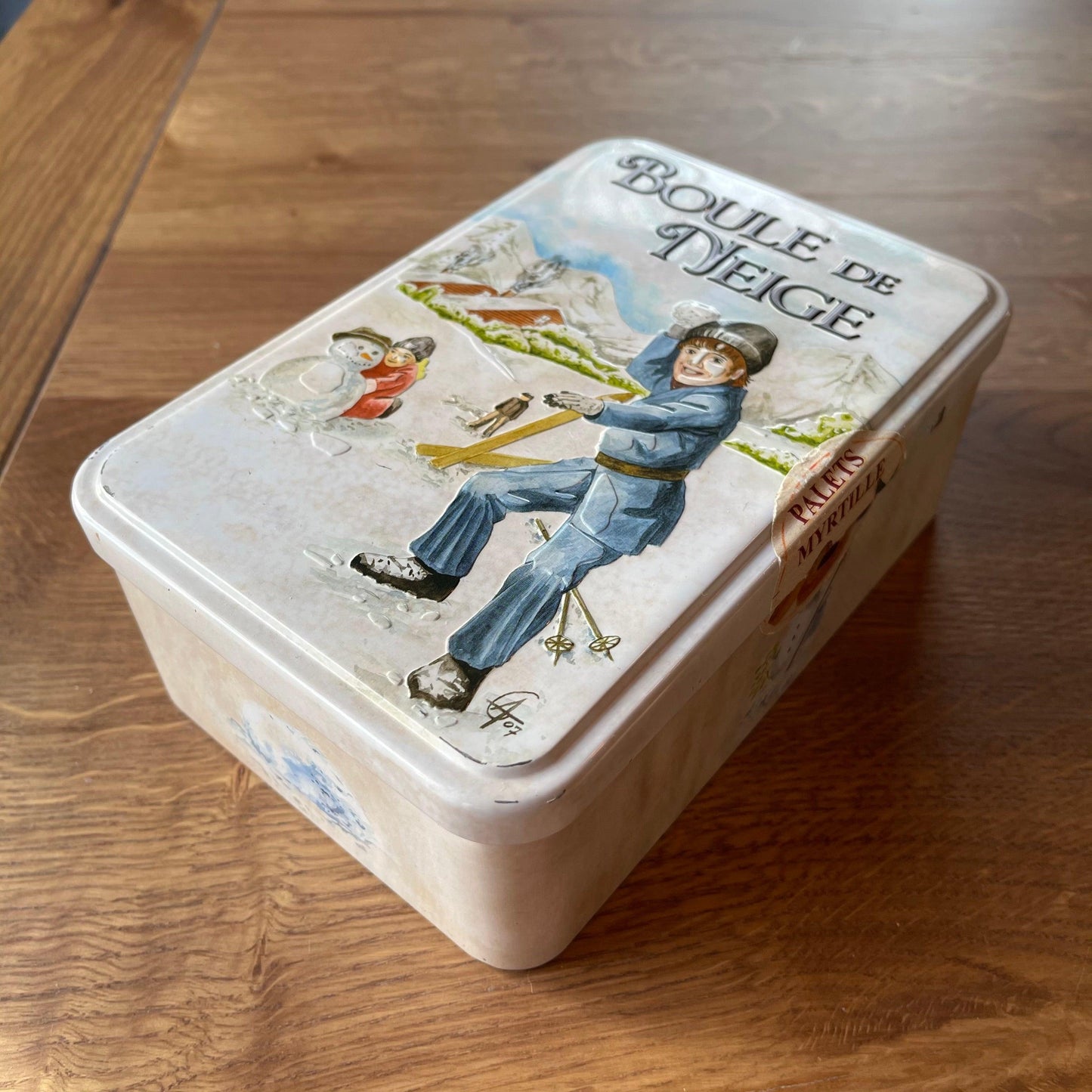 Boule de Neige blik - Bamestra Curiosa