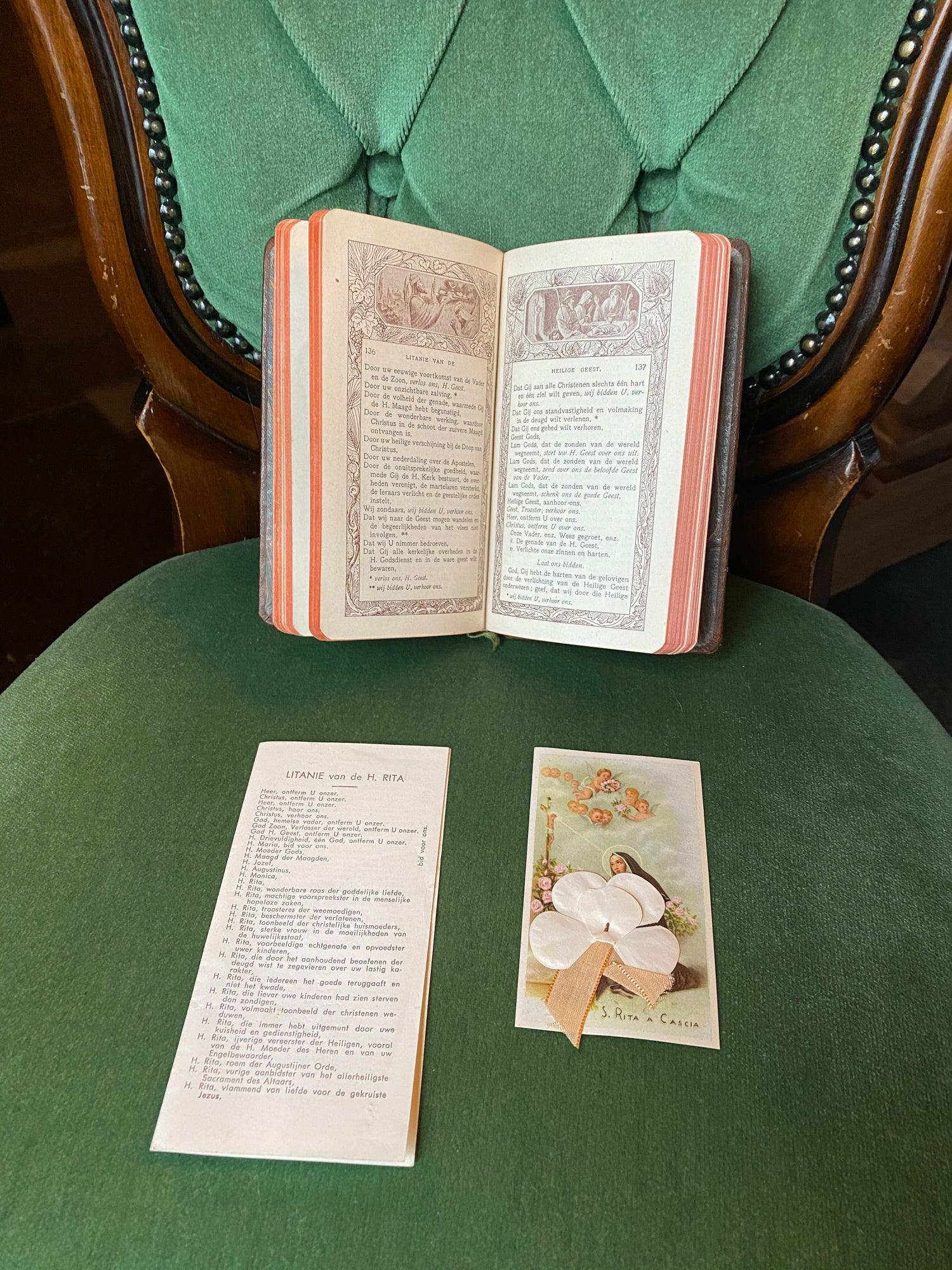 Communie en gebedenboek met leren kaft 1948 - Bamestra Curiosa