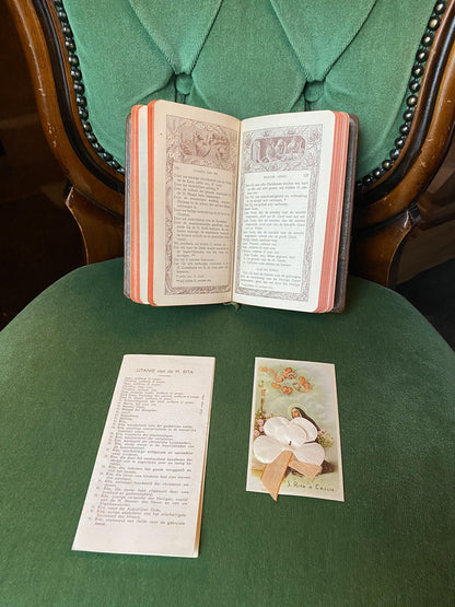 Communie en gebedenboek met leren kaft 1948 - Bamestra Curiosa