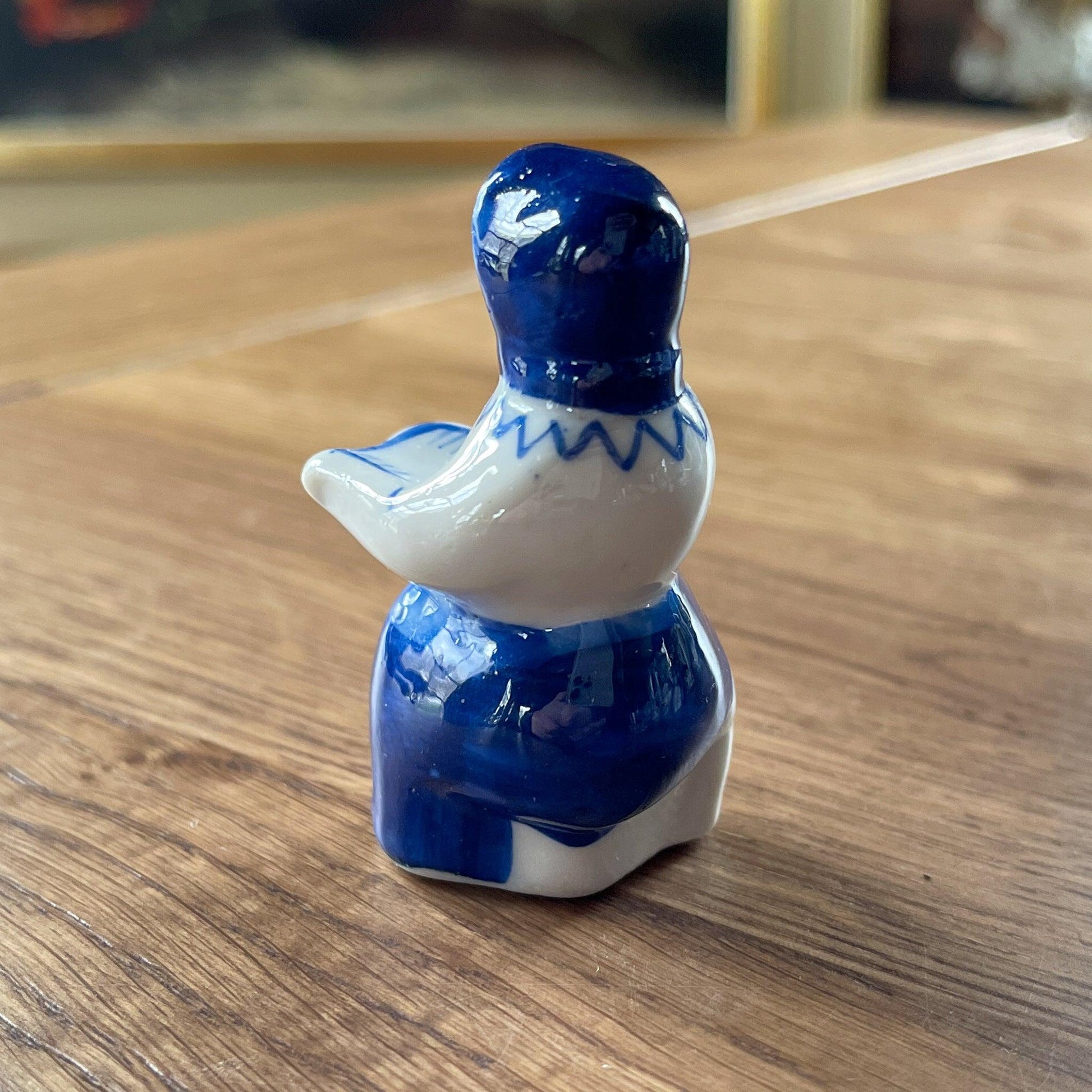 Delfts Blauw beeldje - Bamestra Curiosa