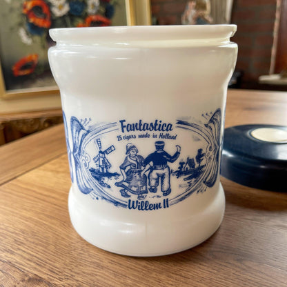 Delfts Blauwe sigaren pot Willem II - Bamestra Curiosa