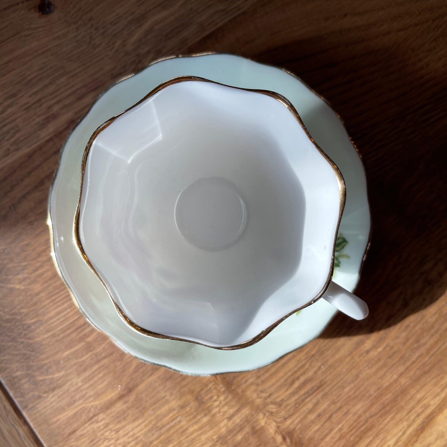 Engelse Colclough rozen kop en schotel - Bamestra Curiosa