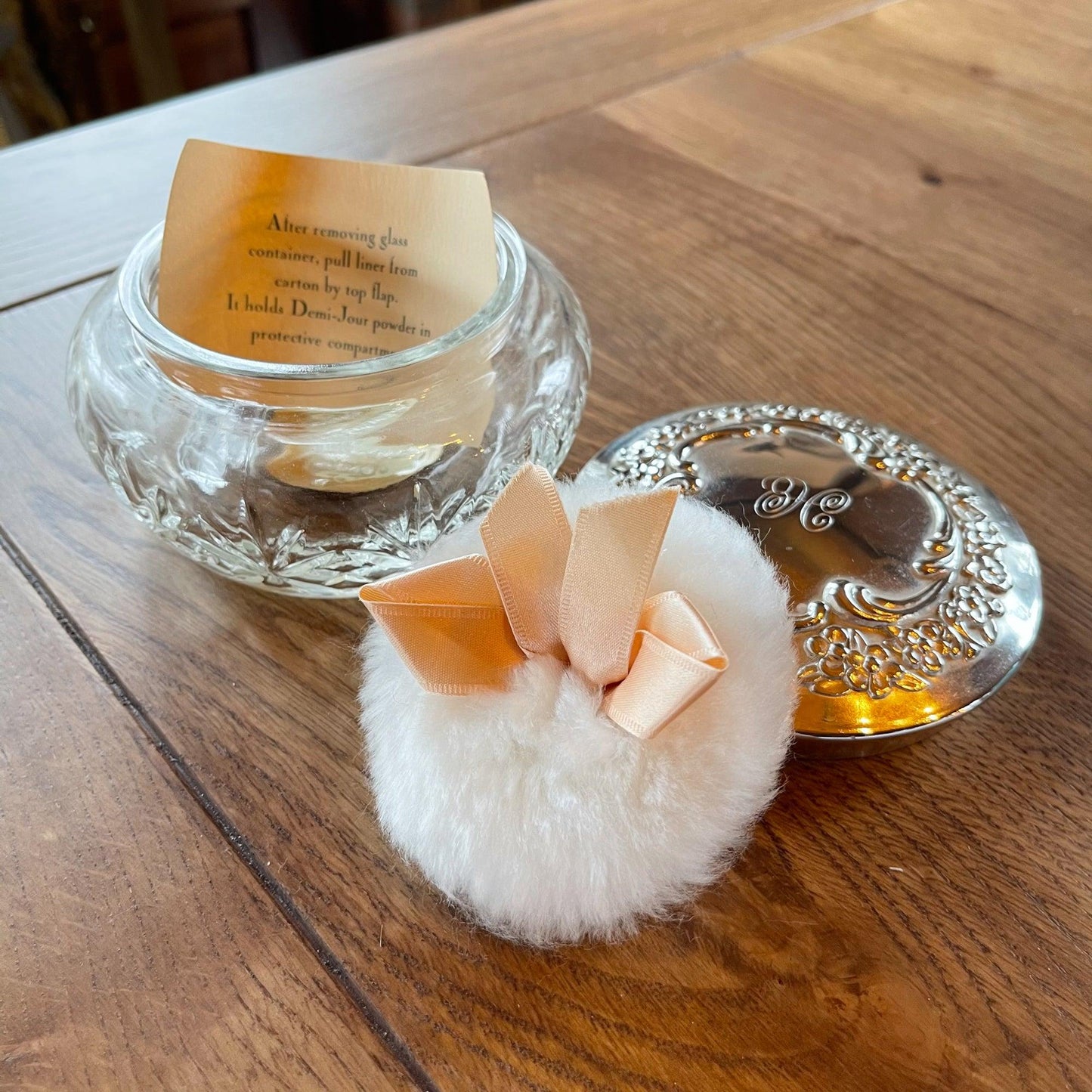 Glazen poederdoos in originele verpakking - Bamestra Curiosa