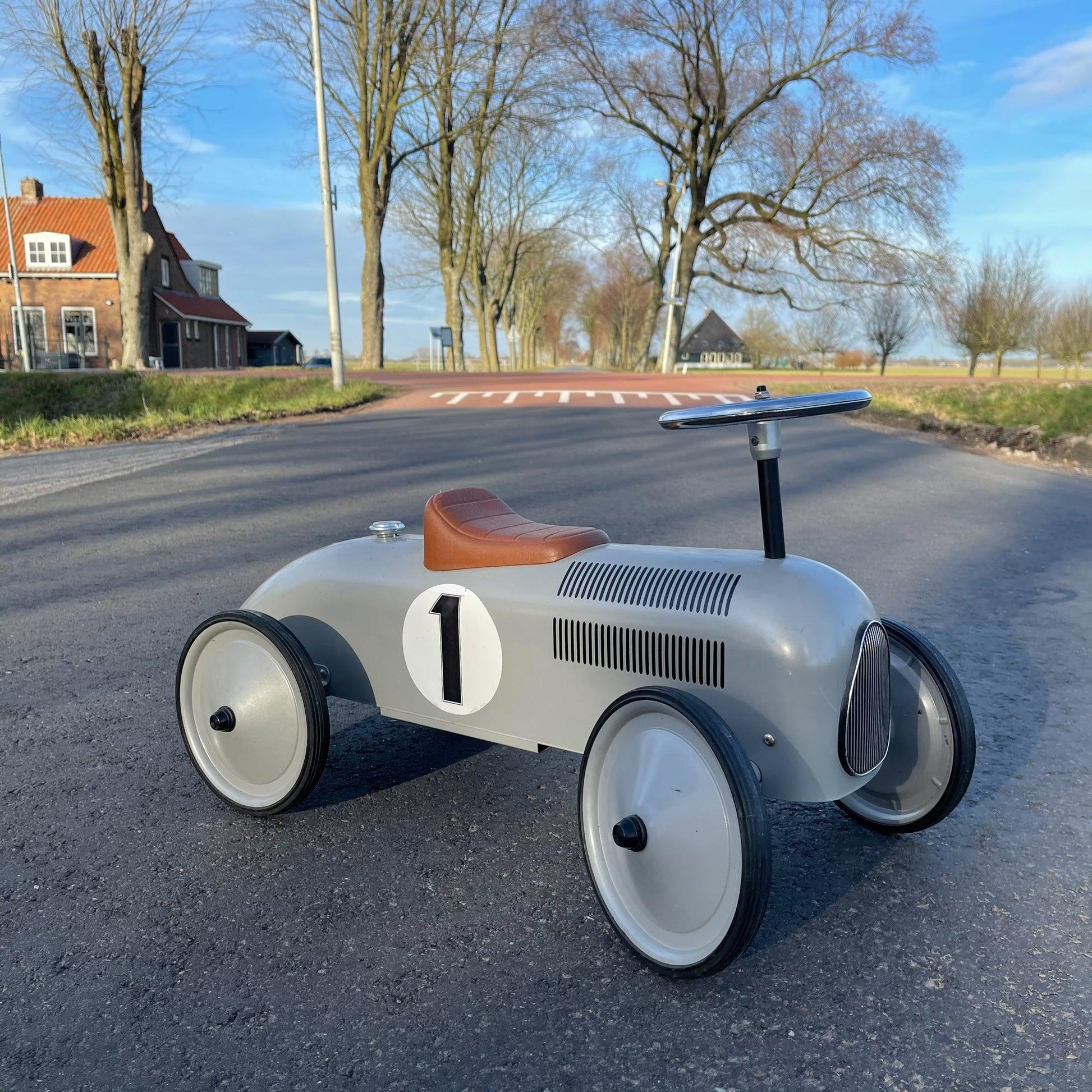 Goki loopauto zilver - Bamestra Curiosa