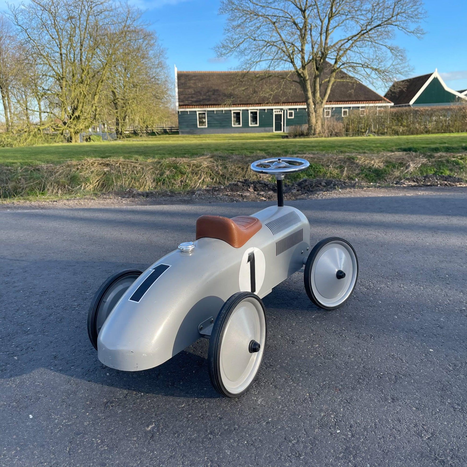 Goki loopauto zilver - Bamestra Curiosa