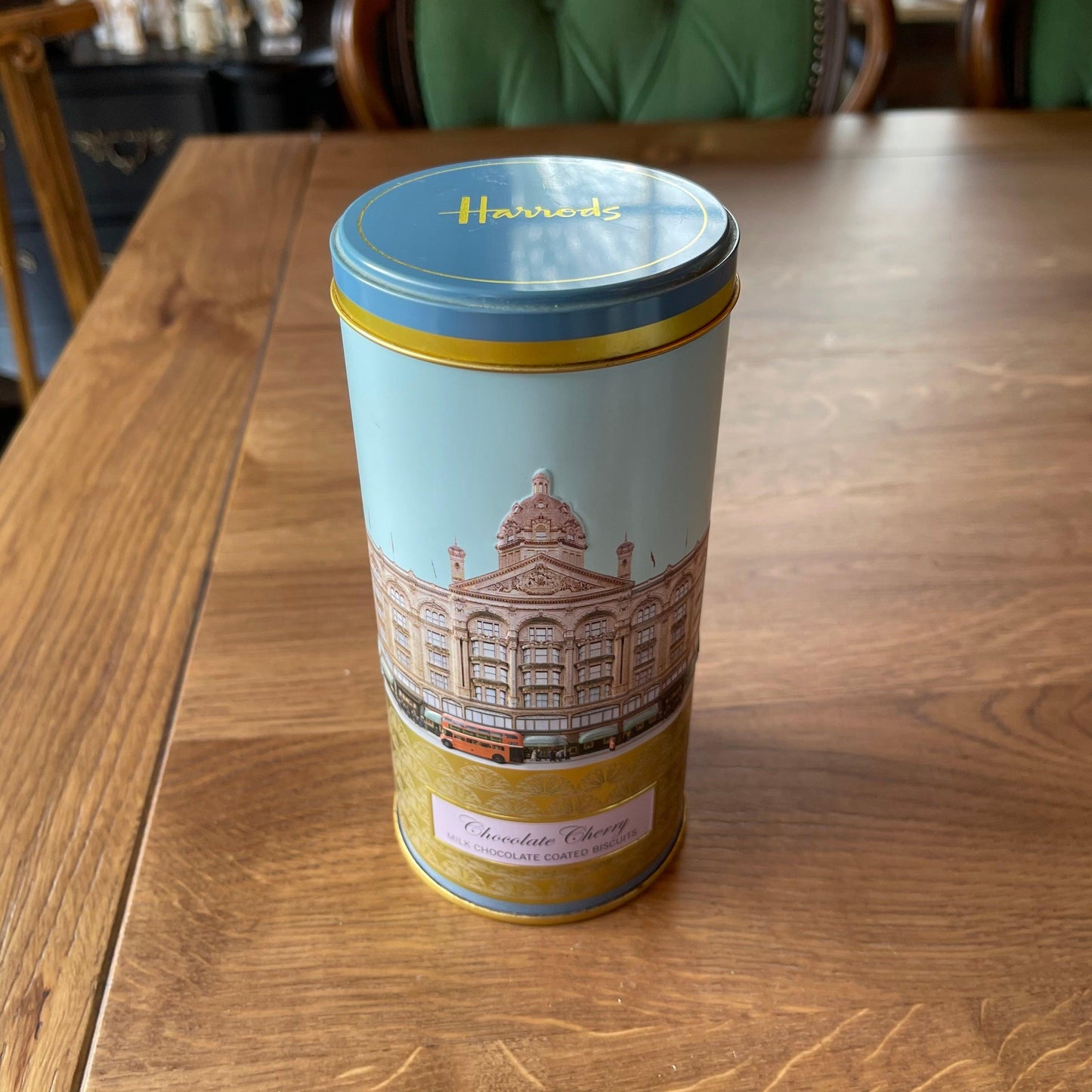 Harrods blik - Bamestra Curiosa