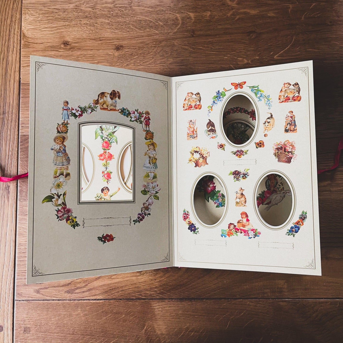 Het Victoriaans Fotoalbum - Bamestra Curiosa