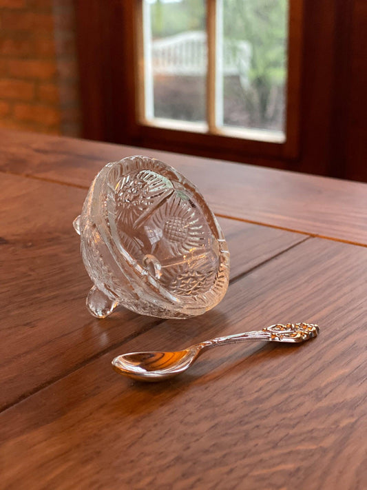 Kaviaar schaaltje met zilveren lepeltje - Bamestra Curiosa