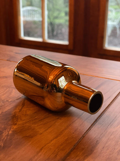 Klein gouden vaasje - Bamestra Curiosa