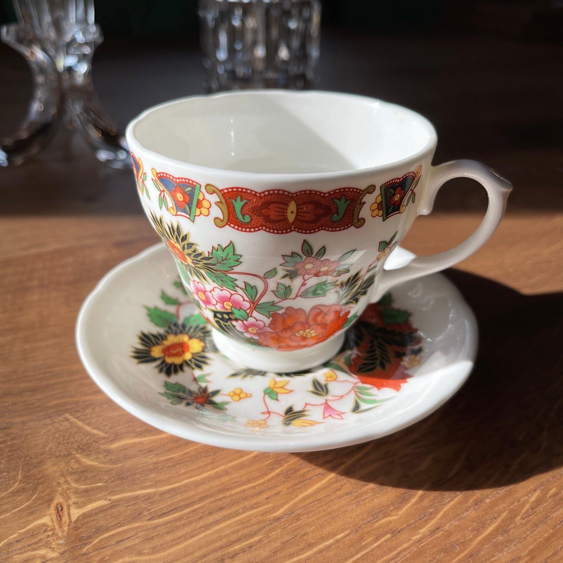 Kopje met schoteltje - Bamestra Curiosa