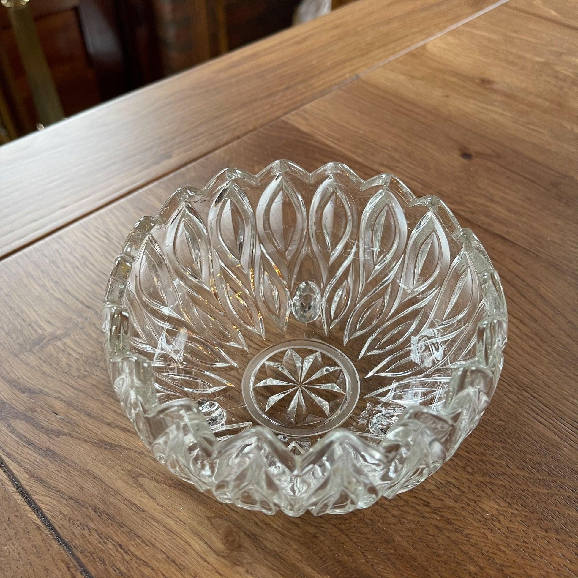 Kristallen schaaltje - Bamestra Curiosa