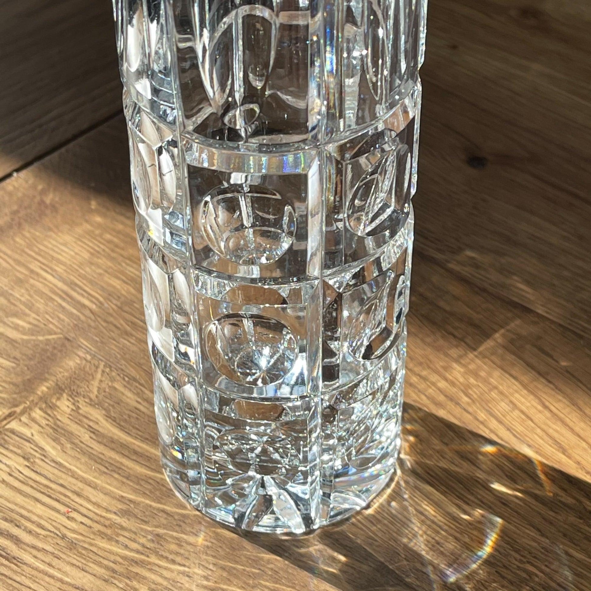 Kristallen vaas - Bamestra Curiosa