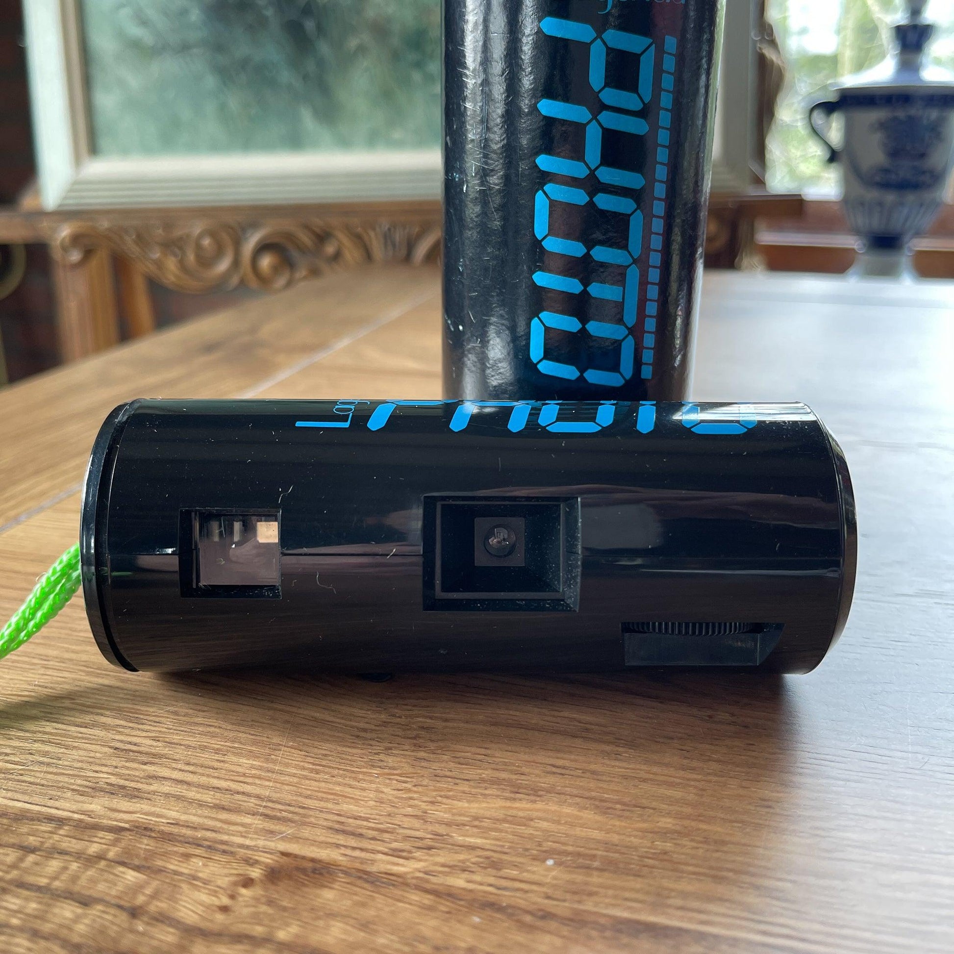 Lagerfeld Photo 110 camera appareil - Bamestra Curiosa