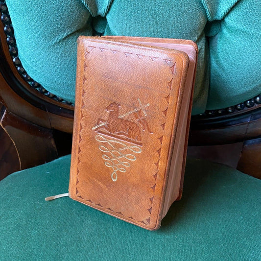 Mis- en vesperboek met leren kaft - Bamestra Curiosa