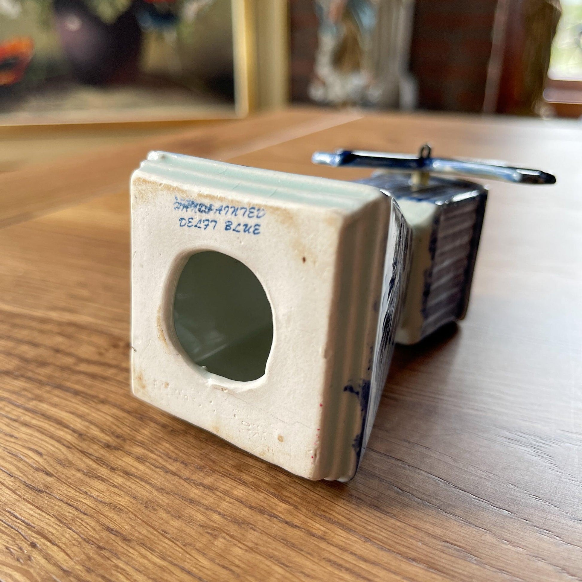 Molentje Delfts Blauw - Bamestra Curiosa