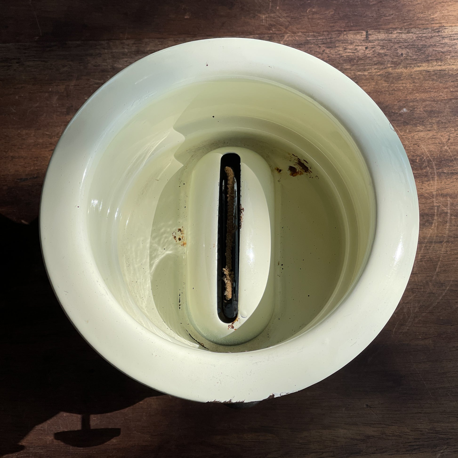 Vrolijk Petroleumstelletje 1 Pits In Creme Wit - Bamestra Curiosa