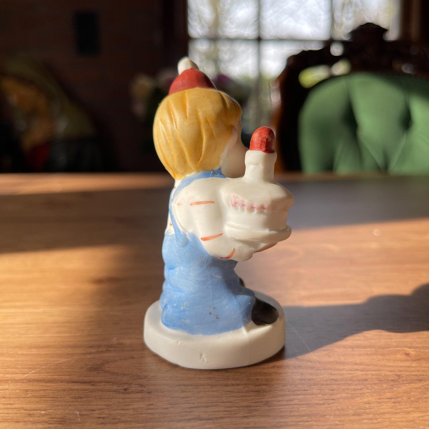 Porseleinen beeldje - Bamestra Curiosa