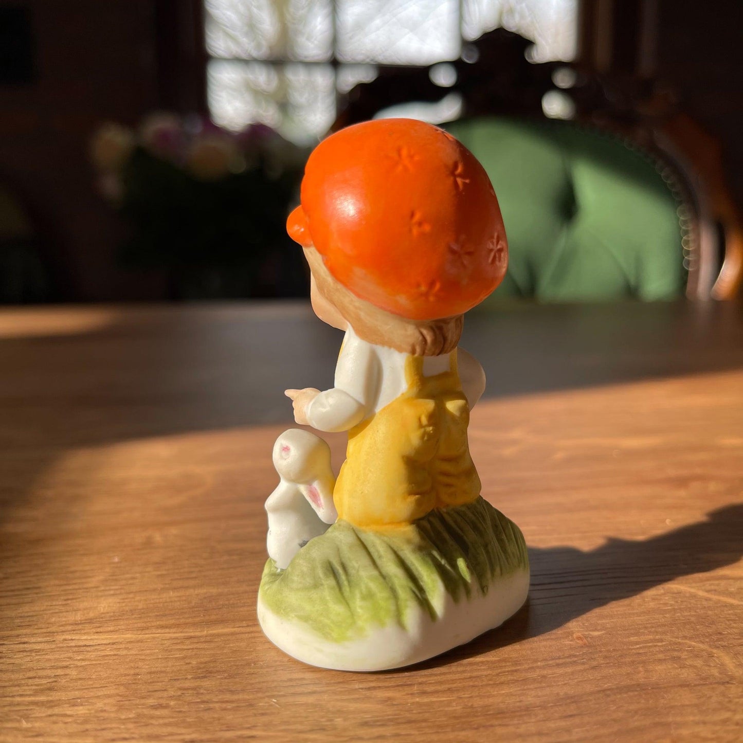 Porseleinen beeldje - Bamestra Curiosa