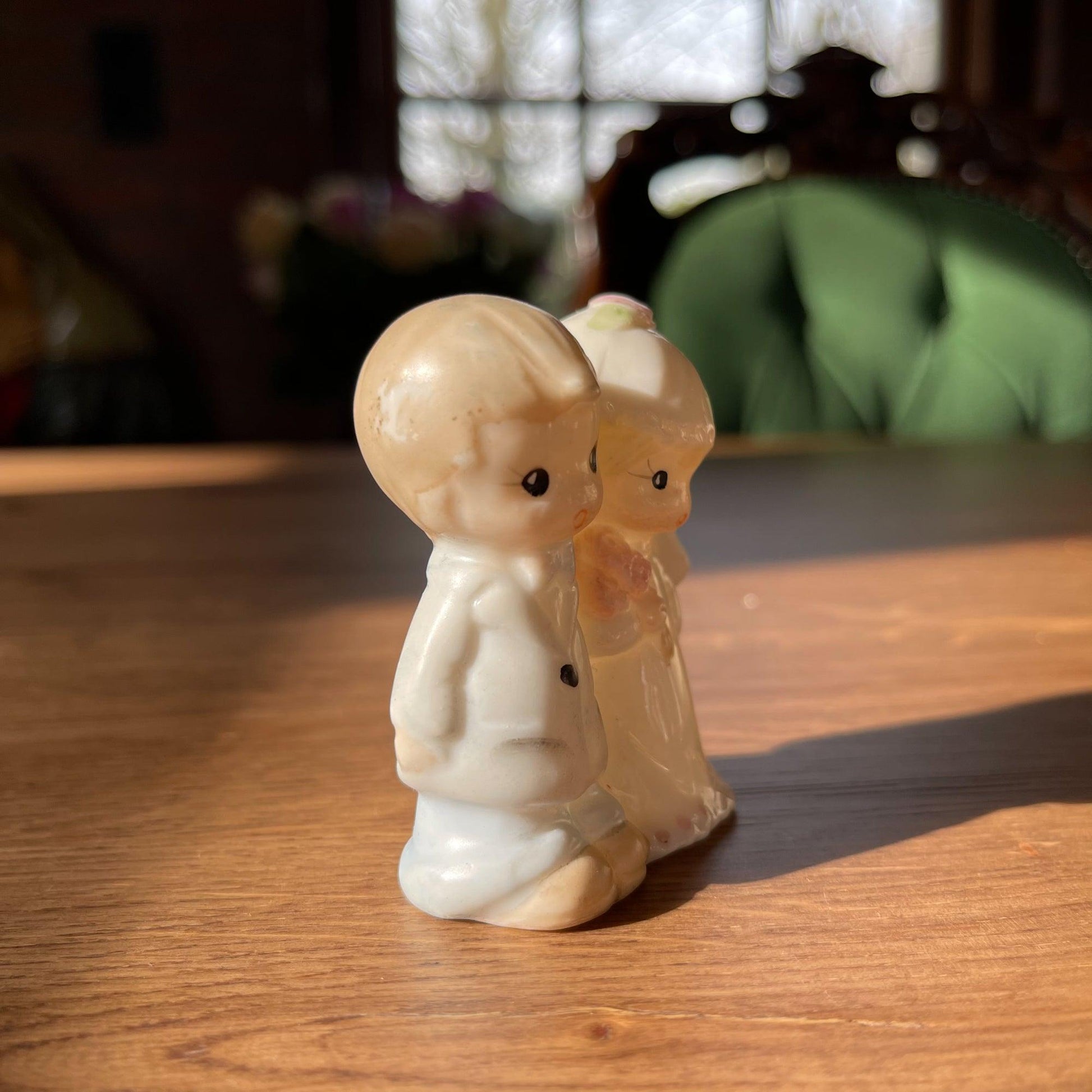 Porseleinen beeldje bruidje en bruidegom - Bamestra Curiosa