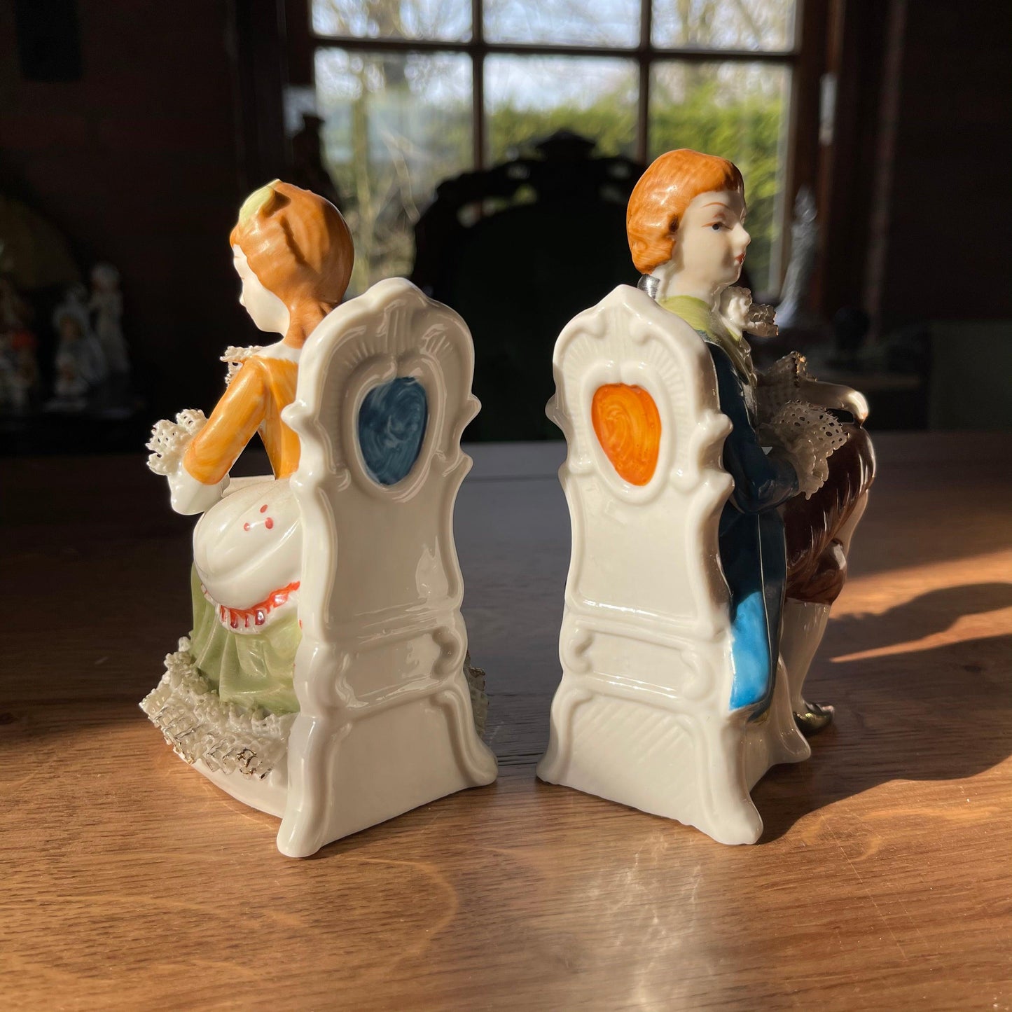 Porseleinen beeldjes - Bamestra Curiosa