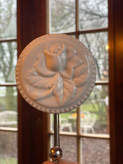 Porseleinen haken - Bamestra Curiosa