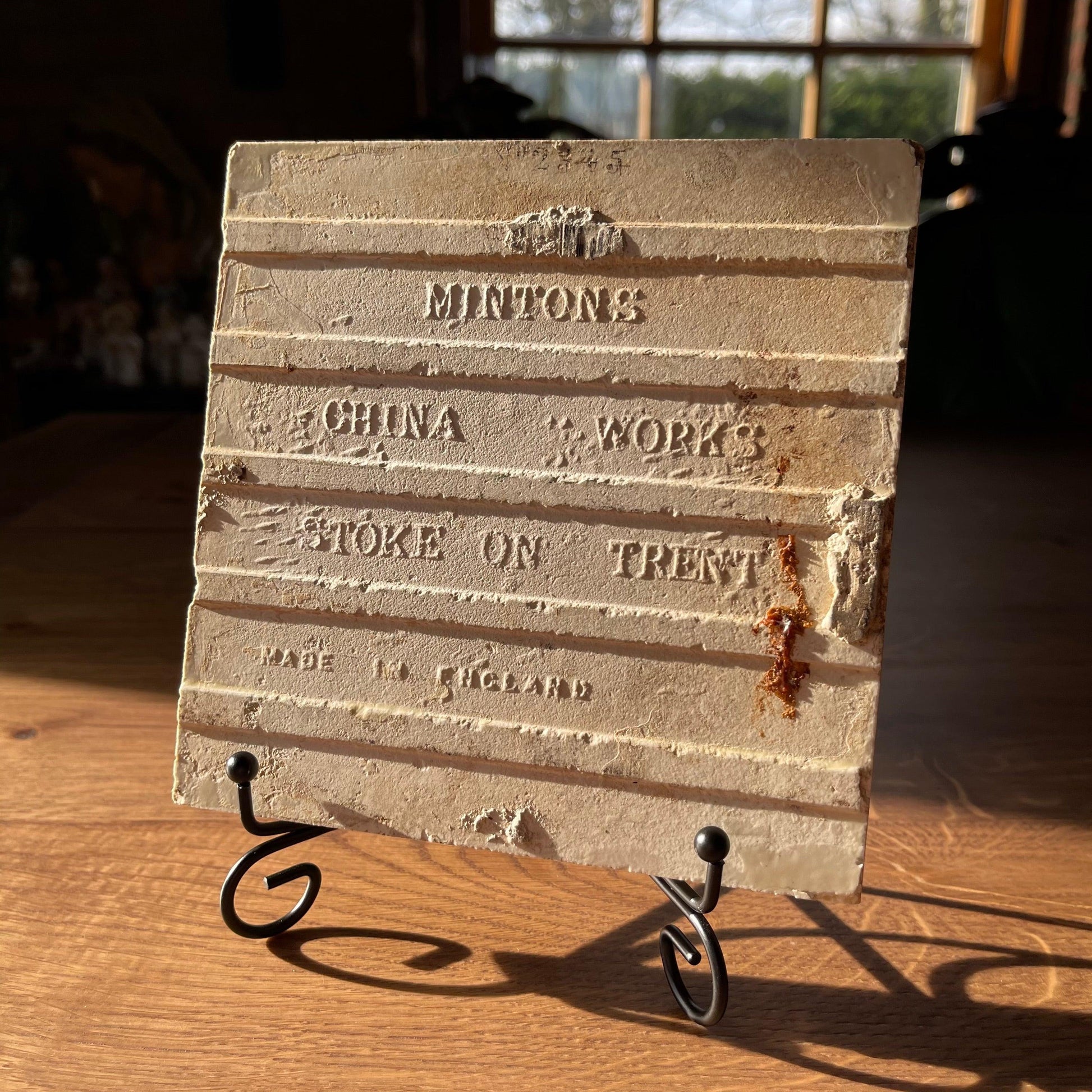 Prachtige art nouveau tegel Mintons Stoke on Trent - Bamestra Curiosa