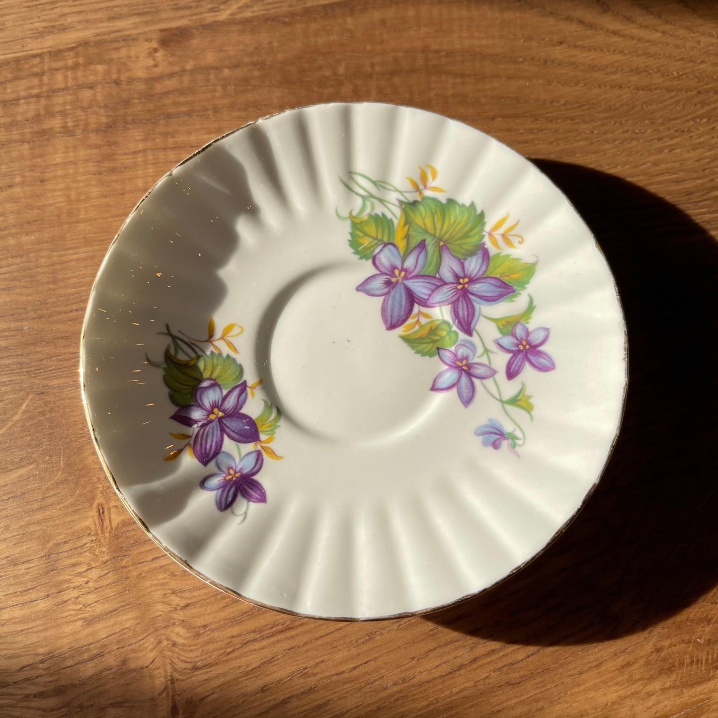 Schoteltje Royal Rose - Bamestra Curiosa