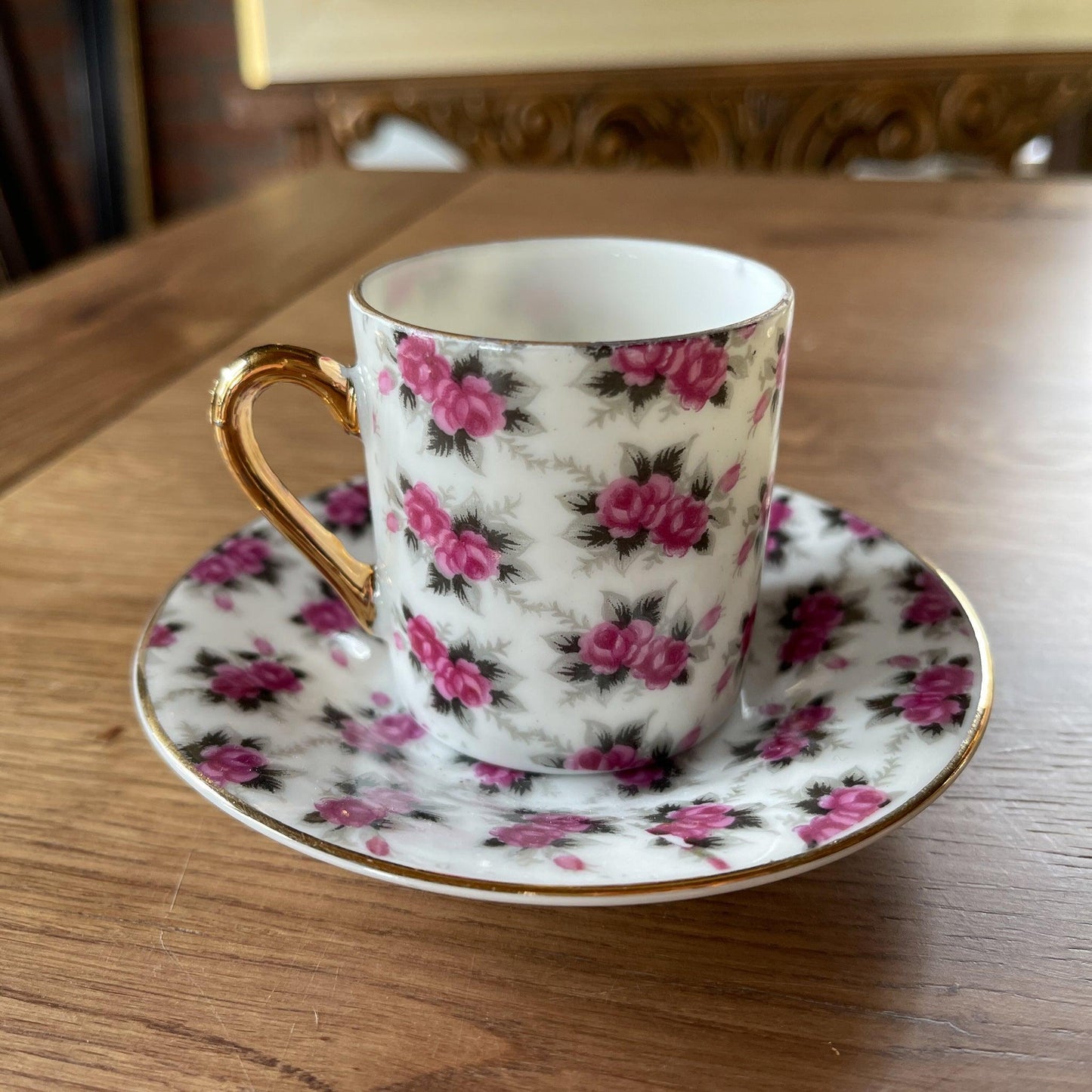 Set van 2 espresso kopjes en schotels - Bamestra Curiosa