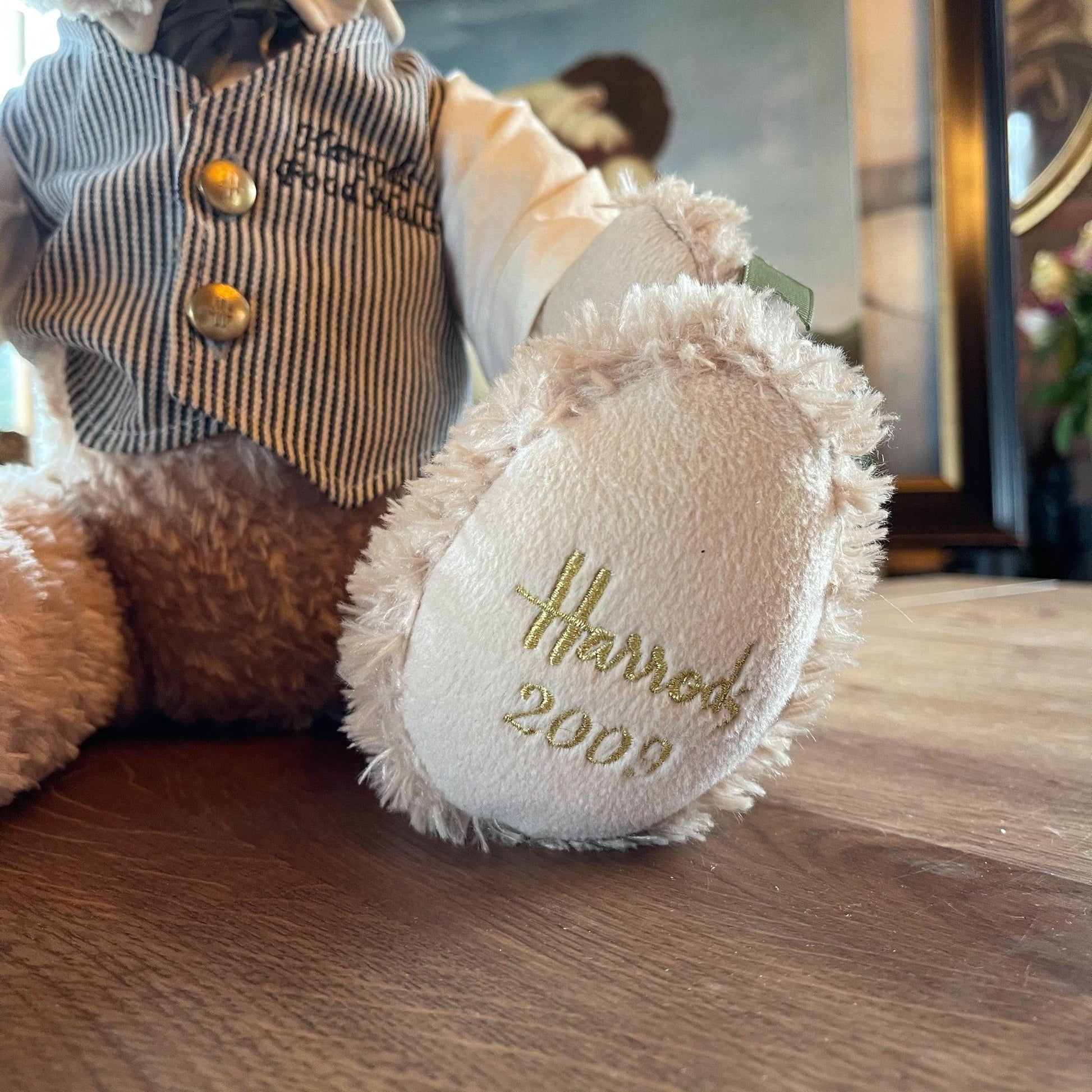 Teddybeer van Harrods - The annual bear 2009 - Bamestra Curiosa