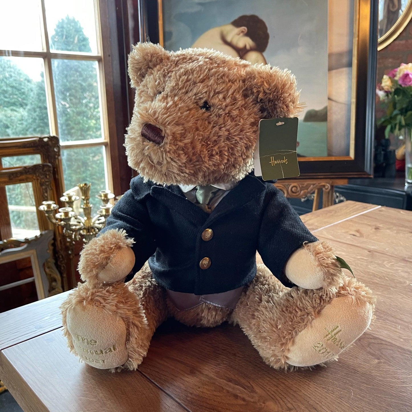 Teddybeer van Harrods - The annual bear 2010 - Bamestra Curiosa