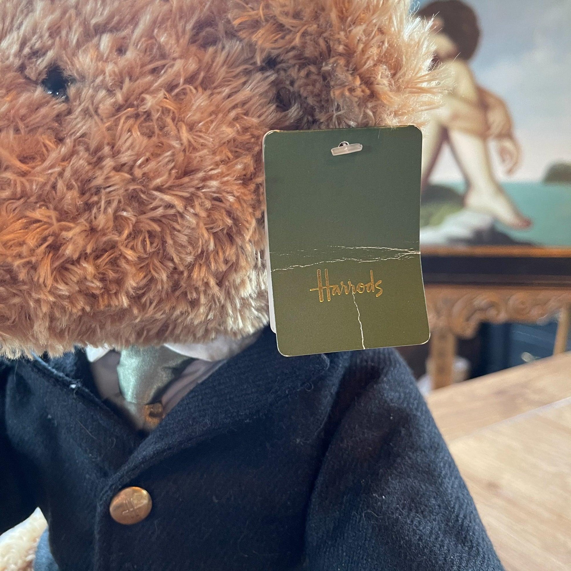 Teddybeer van Harrods - The annual bear 2010 - Bamestra Curiosa