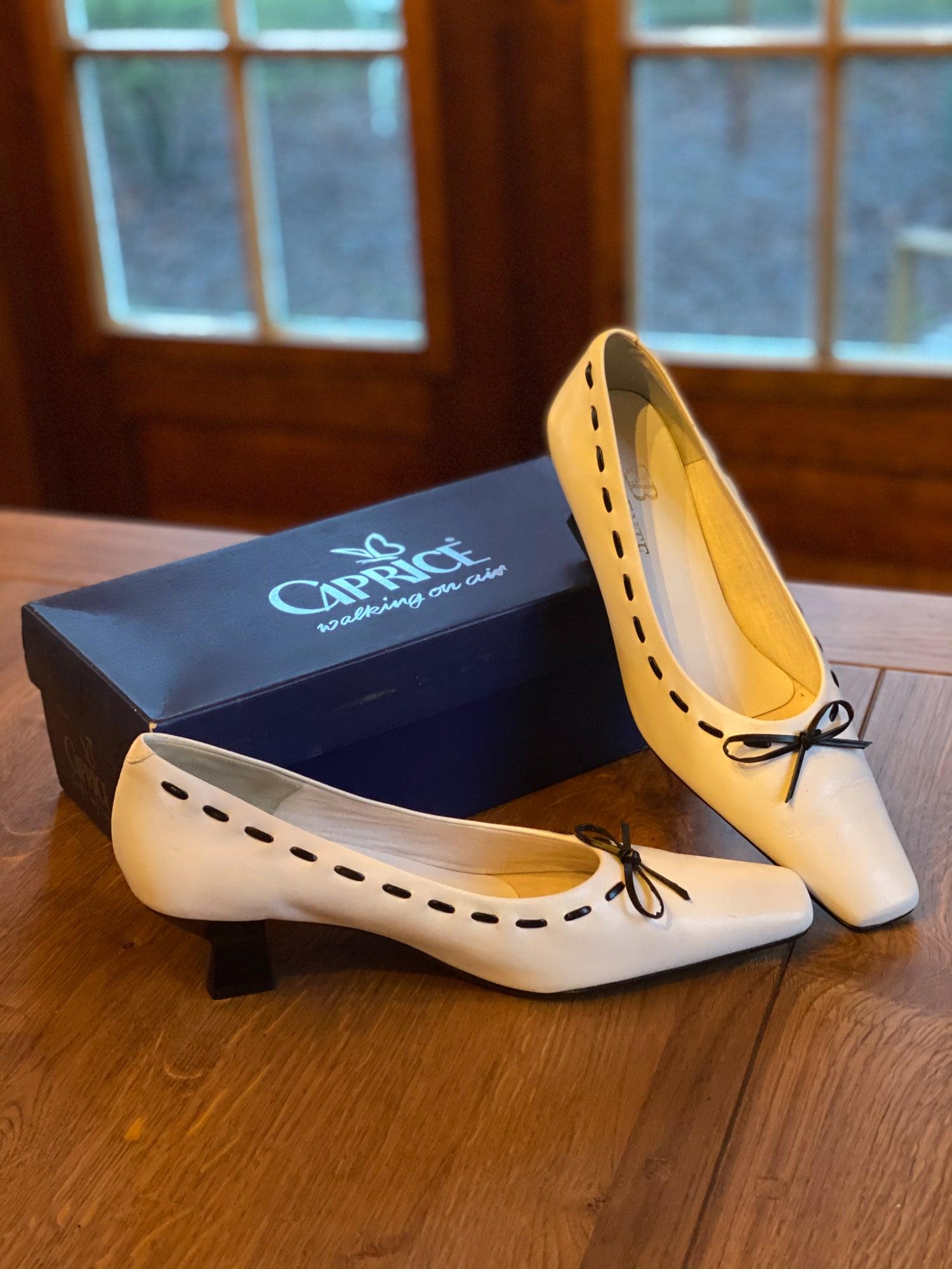 Vintage schoenen met hakje - Bamestra Curiosa