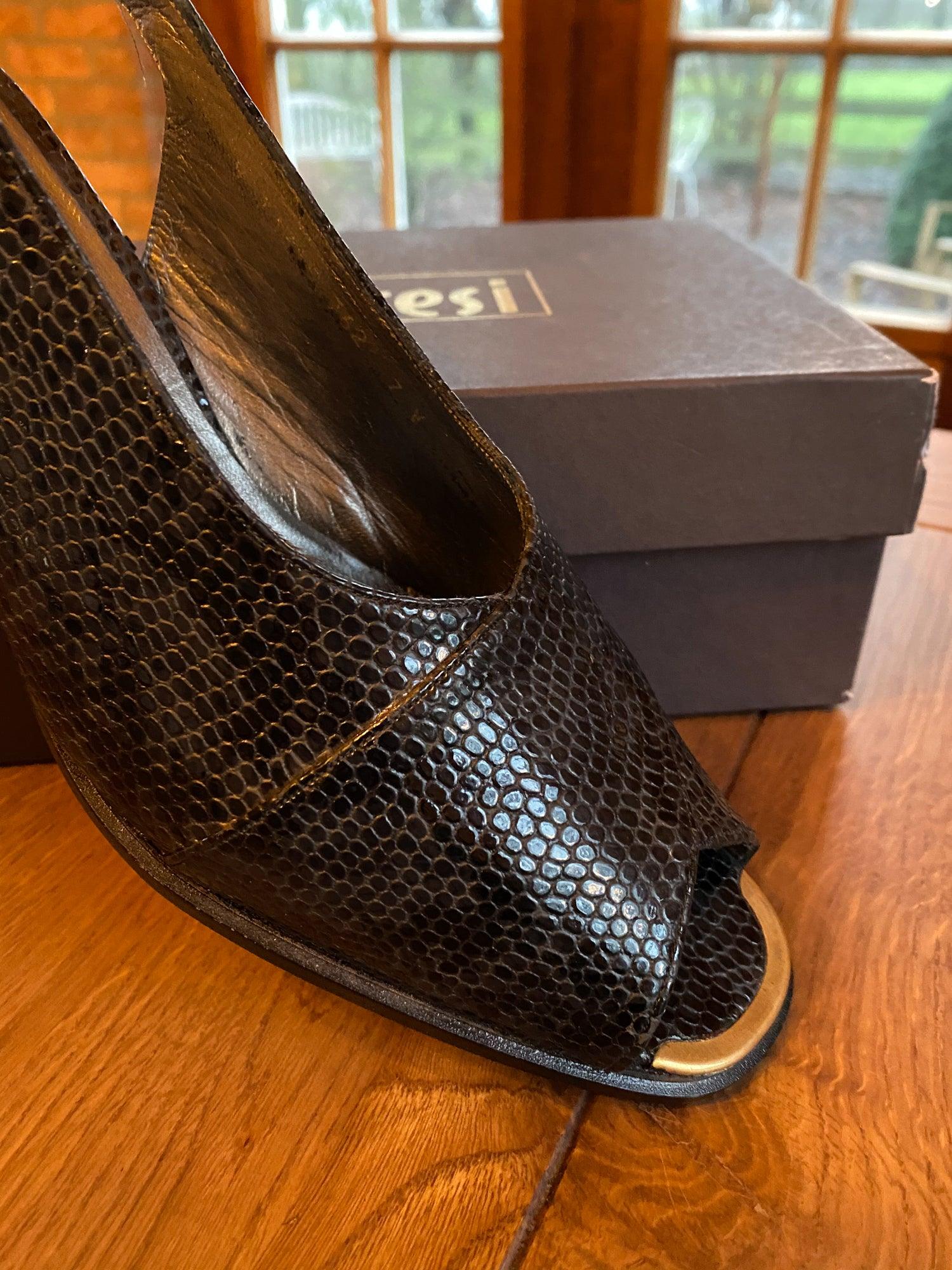 Vintage schoenen met hakje - Bamestra Curiosa