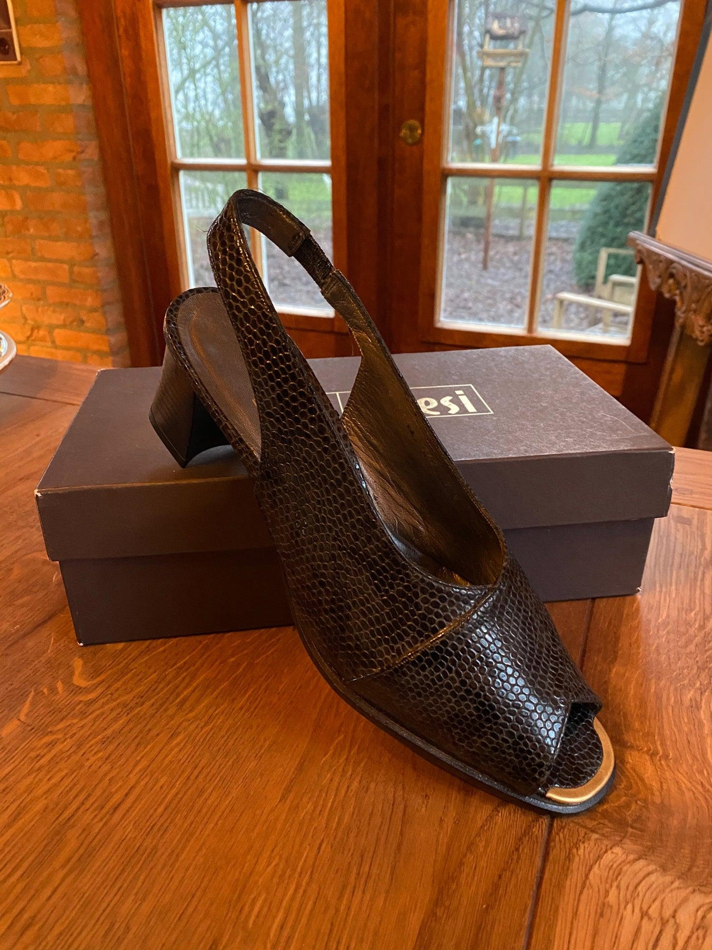 Vintage schoenen met hakje - Bamestra Curiosa