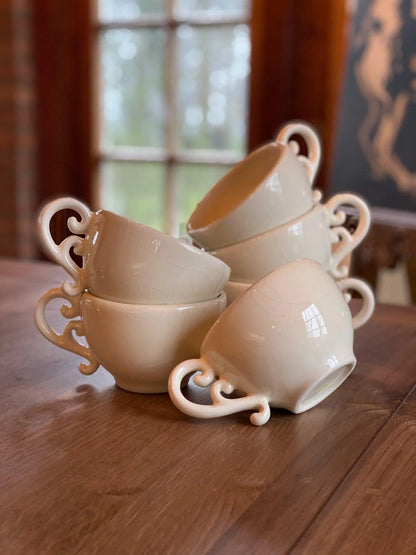 Witte craquelé kopjes - Bamestra Curiosa