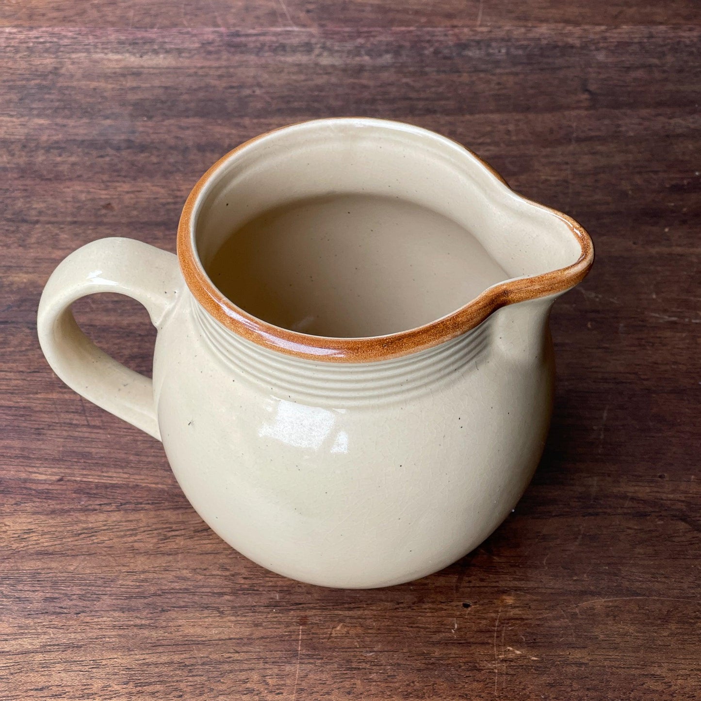 Aardewerk schenk kan - Bamestra Curiosa