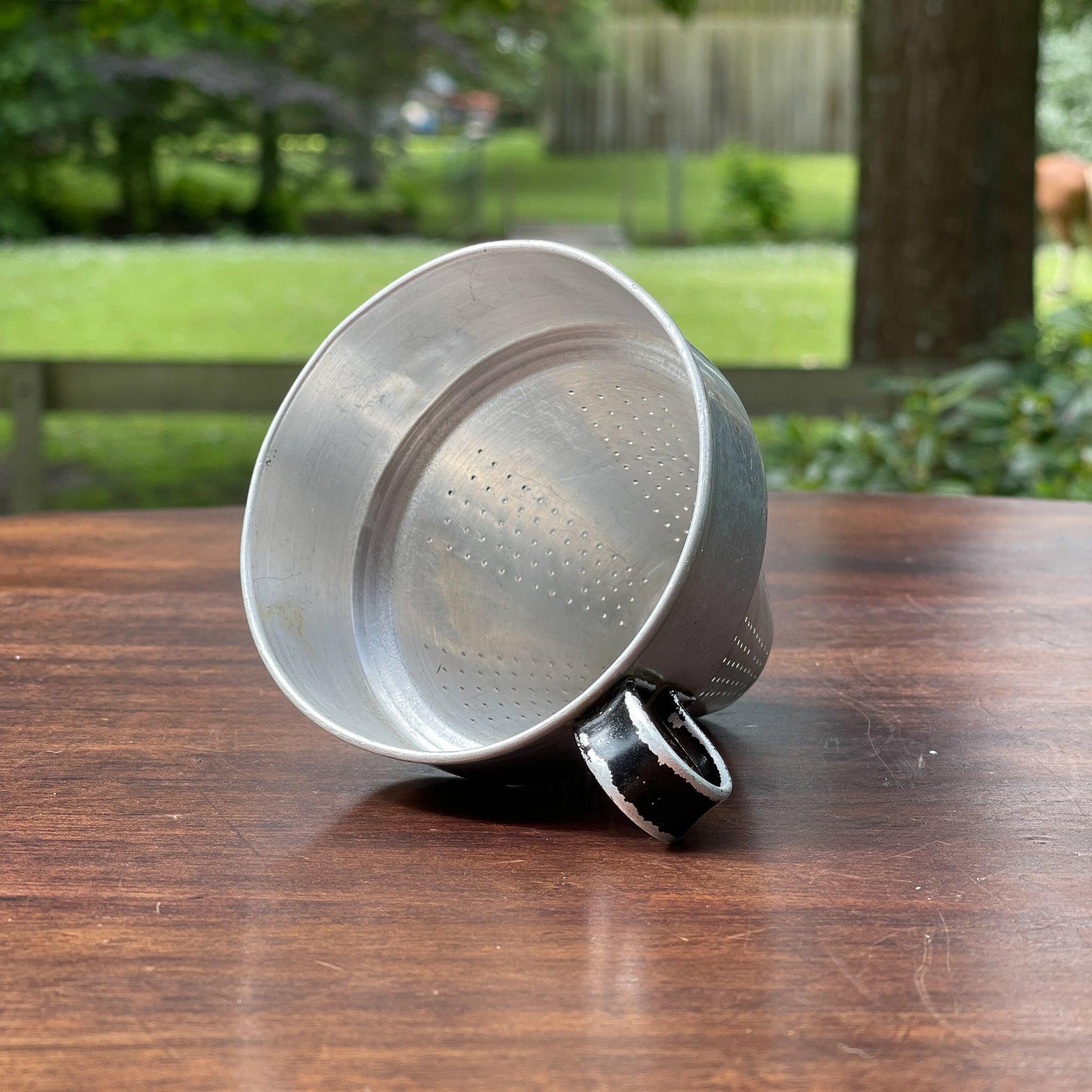Aluminium koffie filter - Bamestra Curiosa