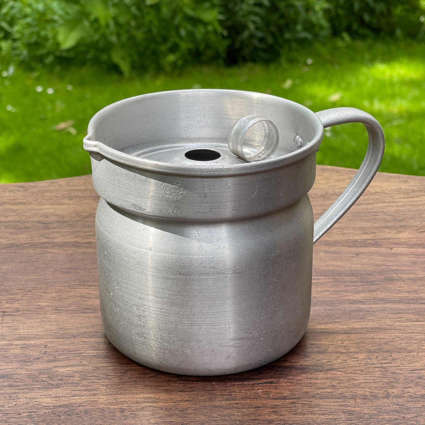 Aluminium melkkoker - Bamestra Curiosa