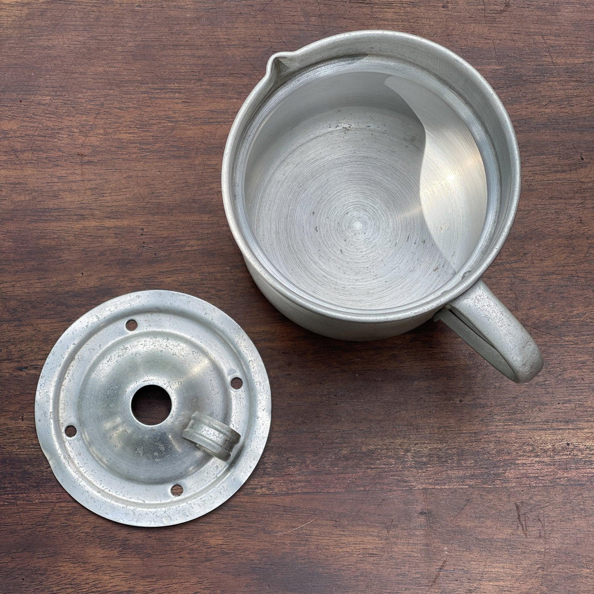 Aluminium melkkoker - Bamestra Curiosa